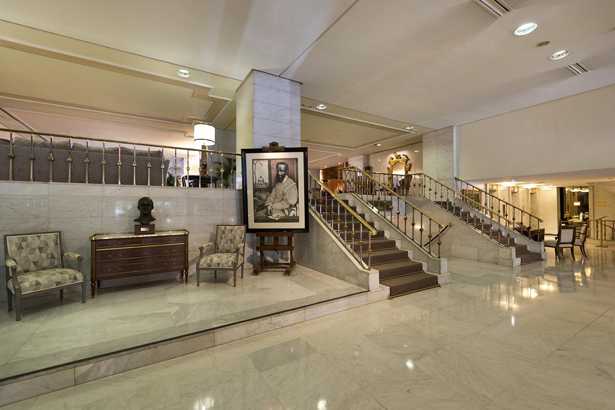 Hotel Miguel Angel Madrid Exteriér fotografie The lobby of the hotel