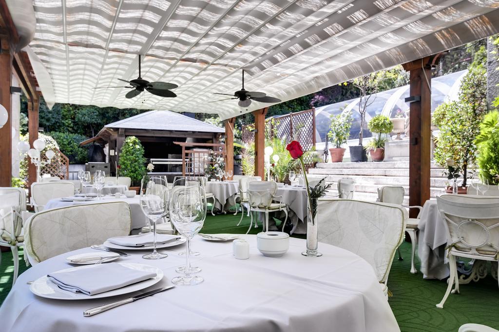 Hotel Miguel Angel Madrid Exteriér fotografie The restaurant